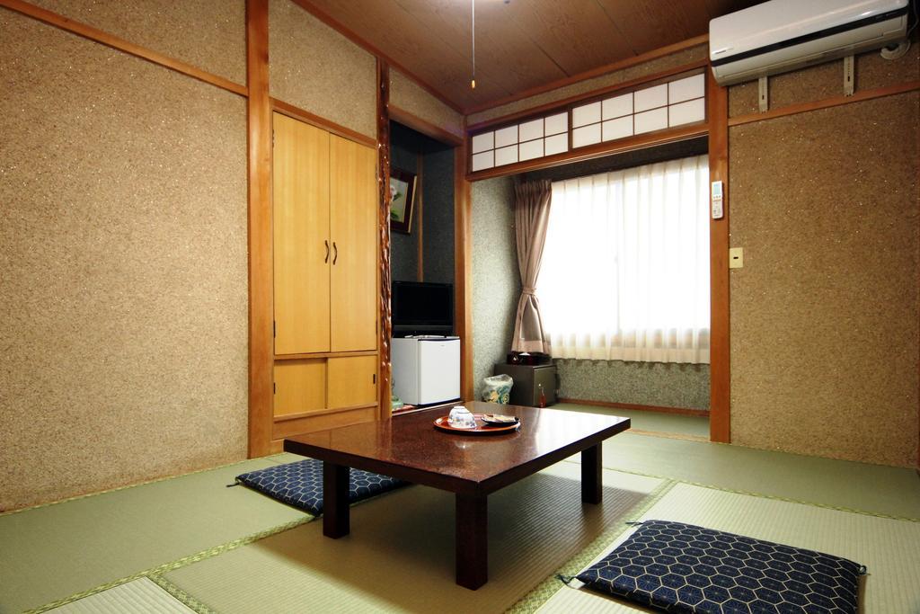 Jinkuro Hotel Takayama  Room photo